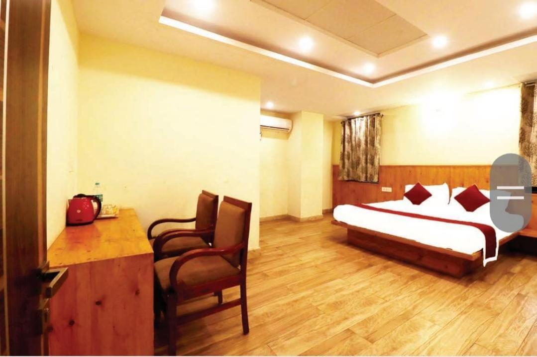 Hotel Royal Orbit Bangalore Exterior photo